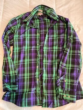 Men's Green & Purple Plaid Casual Button-Down Shirt